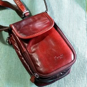 Kanga shoulder bag lots of storage